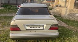 Mercedes-Benz E 280 1995 года за 1 600 000 тг. в Алматы – фото 2