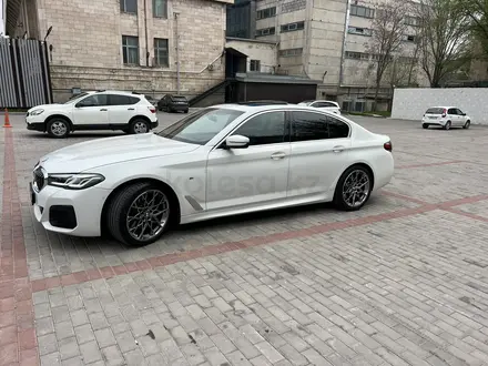 BMW 530 2019 года за 21 000 000 тг. в Алматы – фото 8