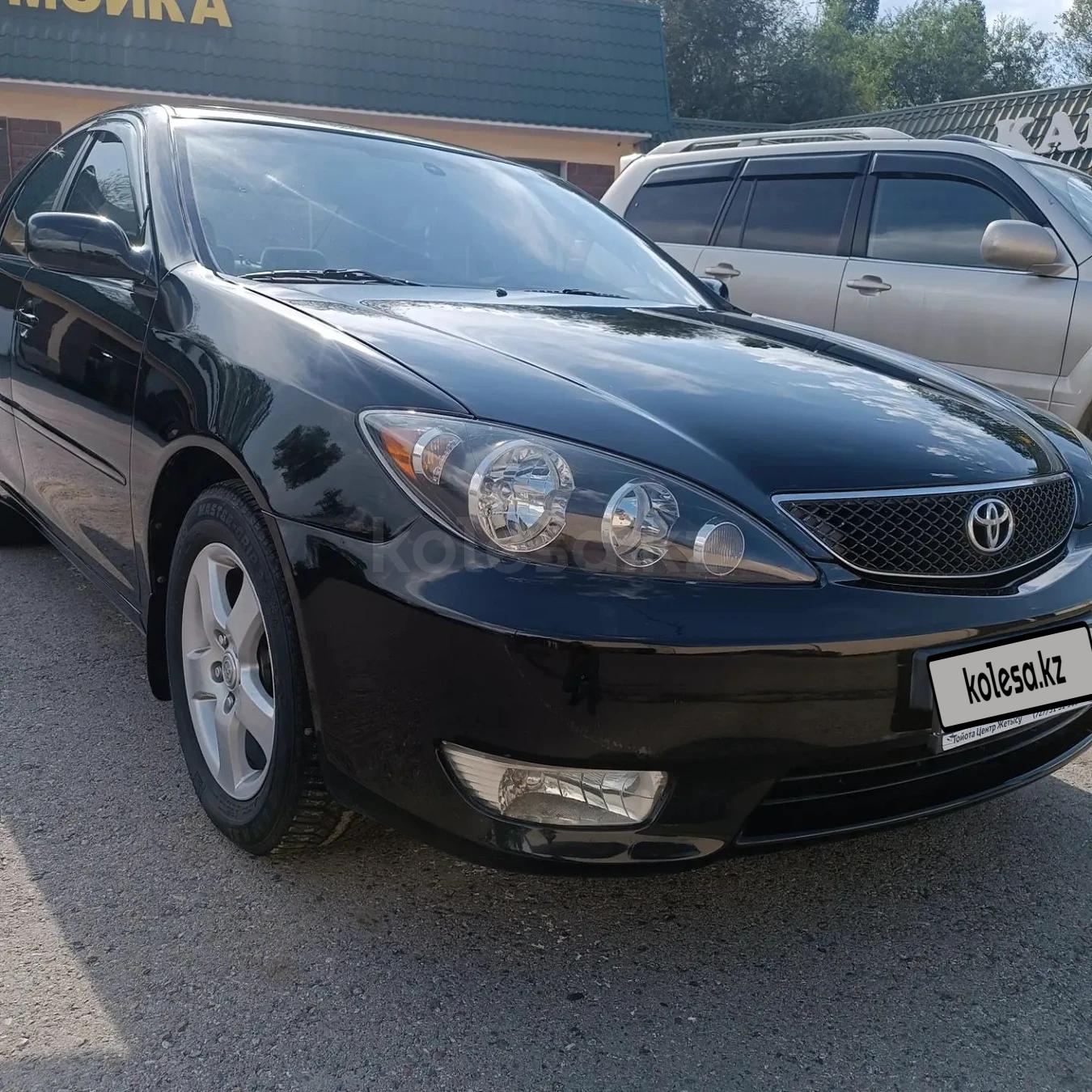 Toyota Camry 2005 г.