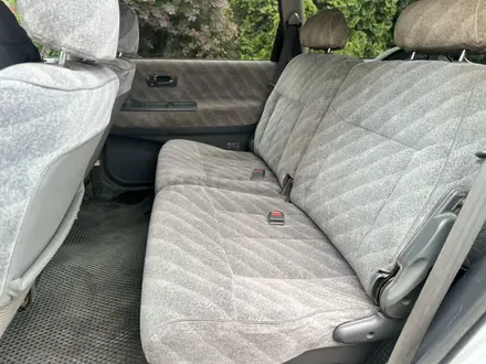 Honda Odyssey 1997 года за 2 000 000 тг. в Алматы – фото 12