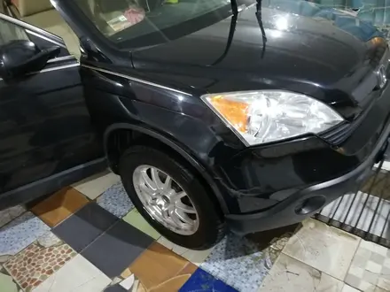 Honda CR-V 2007 года за 5 500 000 тг. в Атырау – фото 22