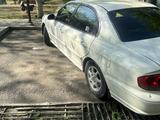 Hyundai Sonata 2002 года за 1 800 000 тг. в Шымкент – фото 3