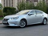 Lexus ES 300h 2013 годаүшін11 000 000 тг. в Астана – фото 2