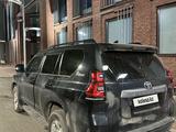 Toyota Land Cruiser Prado 2022 годаfor29 000 000 тг. в Уральск – фото 4