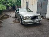 Mercedes-Benz E 280 1993 годаfor3 200 000 тг. в Туркестан – фото 2