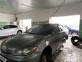 Toyota Camry 2004 года за 5 100 000 тг. в Актау – фото 5