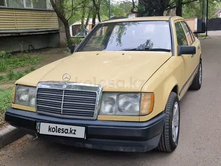 Mercedes-Benz E 200 1985 годаүшін1 100 000 тг. в Караганда – фото 2