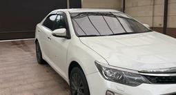 Toyota Camry 2017 года за 11 500 000 тг. в Алматы – фото 2