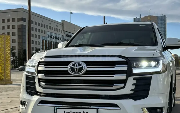 Toyota Land Cruiser 2021 годаүшін22 500 000 тг. в Астана