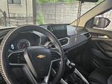 Chevrolet Captiva 2020 года за 9 500 000 тг. в Шымкент – фото 3