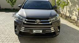 Toyota Highlander 2016 года за 10 000 000 тг. в Актау