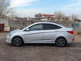 Hyundai Accent 2015 годаfor5 590 000 тг. в Караганда – фото 2