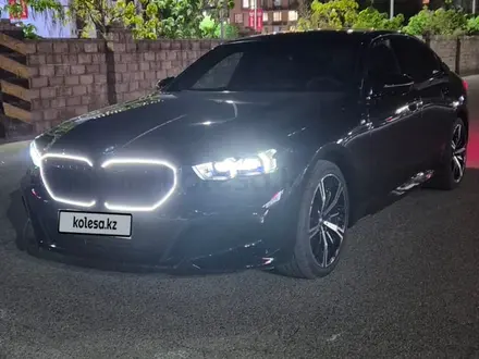 BMW 530 2025 года за 32 000 000 тг. в Алматы – фото 9