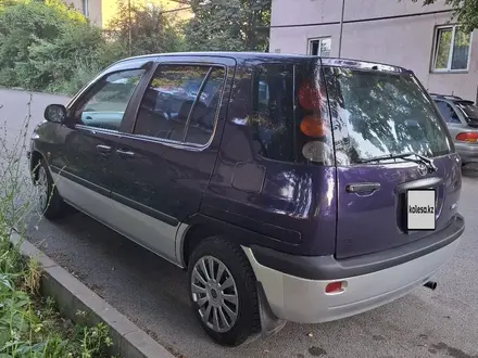 Toyota Raum 1997 года за 2 400 000 тг. в Алматы – фото 2