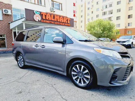 Toyota Sienna 2018 года за 16 000 000 тг. в Алматы – фото 8