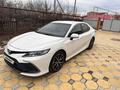 Toyota Camry 2023 годаүшін16 500 000 тг. в Уральск – фото 2