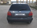 Volkswagen Golf 1992 года за 1 400 000 тг. в Актобе – фото 4