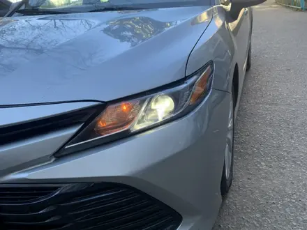 Toyota Camry 2019 года за 13 300 000 тг. в Экибастуз