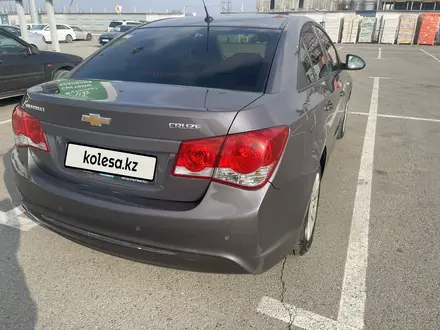 Chevrolet Cruze 2012 года за 3 800 000 тг. в Алматы – фото 8