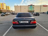 Mercedes-Benz E 280 1999 годаүшін2 200 000 тг. в Караганда – фото 4
