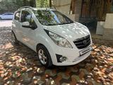 Chevrolet Spark 2010 года за 3 250 000 тг. в Шымкент