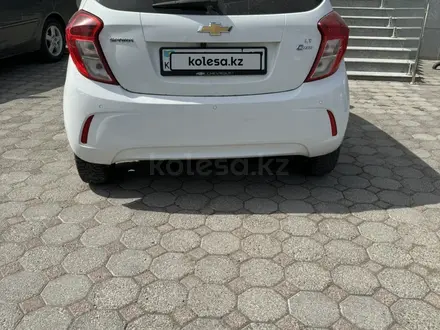 Chevrolet Spark 2016 года за 4 000 000 тг. в Шымкент – фото 8