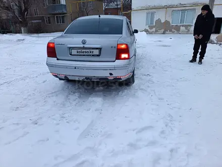 Volkswagen Passat 1997 года за 2 500 000 тг. в Актобе – фото 6