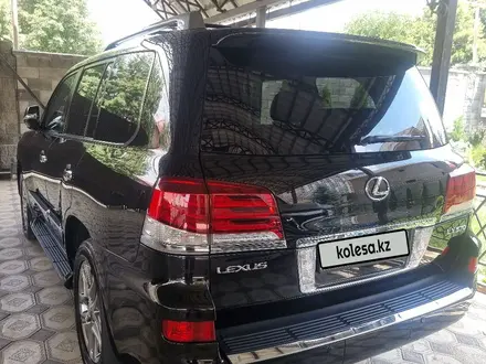 Lexus LX 570 2013 года за 26 000 000 тг. в Алматы – фото 2