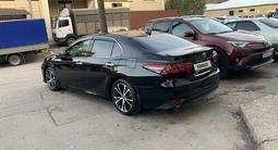 Toyota Camry 2019 года за 17 700 000 тг. в Алматы – фото 3