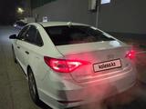 Hyundai Sonata 2015 годаfor7 700 000 тг. в Алматы – фото 2