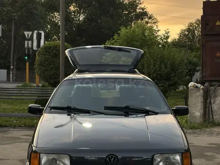 Volkswagen Passat 1991 года за 1 700 000 тг. в Алматы – фото 20