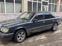 Mercedes-Benz E 200 1991 года за 1 000 000 тг. в Тараз