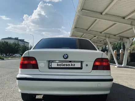 BMW 520 1997 года за 3 500 000 тг. в Уральск – фото 5