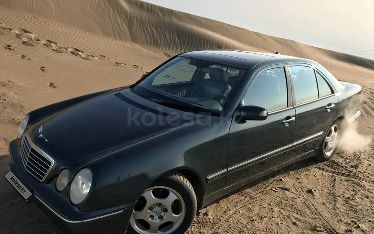 Mercedes-Benz E 240 2000 года за 3 900 000 тг. в Караганда