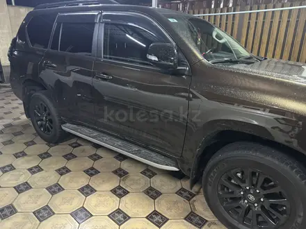 Toyota Land Cruiser Prado 2022 года за 35 500 000 тг. в Алматы – фото 7