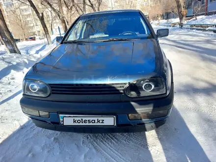 Volkswagen Golf 1993 года за 1 600 000 тг. в Караганда