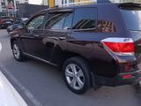 Toyota Highlander 2013 годаүшін11 800 000 тг. в Астана – фото 3
