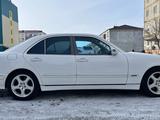 Mercedes-Benz E 320 2000 годаfor6 600 000 тг. в Жезказган – фото 2