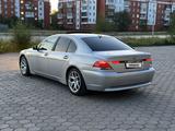 BMW 735 2001 годаүшін5 500 000 тг. в Караганда