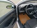 Hyundai Elantra 2019 года за 7 000 000 тг. в Уральск – фото 15