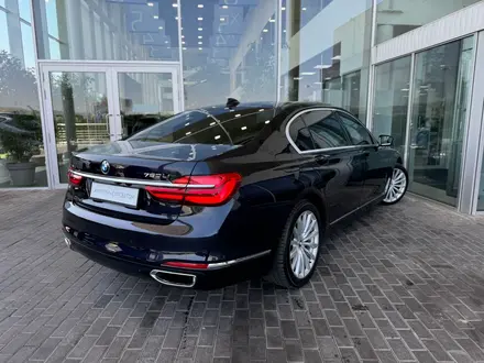 BMW 750 2015 года за 21 500 000 тг. в Алматы – фото 5