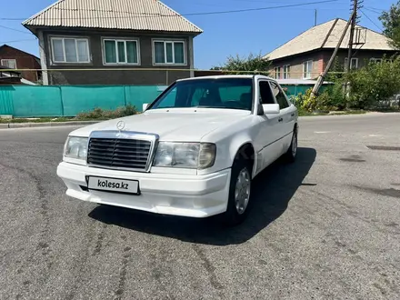 Mercedes-Benz E 230 1990 года за 1 300 000 тг. в Алматы – фото 4