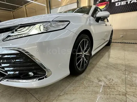 Toyota Camry 2022 годаүшін24 300 000 тг. в Шымкент – фото 4