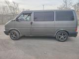 Volkswagen Caravelle 1995 года за 3 800 000 тг. в Павлодар – фото 2