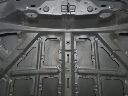 Капот на сузуки гранд витара 2007года за 30 000 тг. в Алматы – фото 5