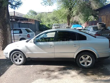 Volkswagen Passat 2004 года за 3 100 000 тг. в Алматы