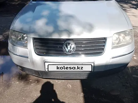 Volkswagen Passat 2004 года за 3 100 000 тг. в Алматы – фото 3