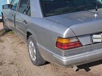 Mercedes-Benz E 230 1990 года за 900 000 тг. в Тараз