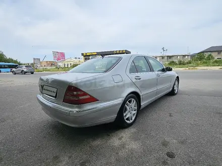 Mercedes-Benz S 320 1999 года за 3 800 000 тг. в Тараз – фото 4