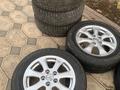 Диски р16 от тайота камри 45 зима + лето с шинами в комплект обмен за 185 000 тг. в Шымкент – фото 3